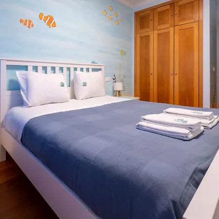 Familyhub - Ecohost - Spacious 3-bedroom For 8 People With Ac And Parking Near Porto And The Beaches *